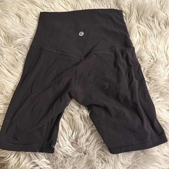 COPY - Lululemon biker shorts size 2 - Picture 2 of 2